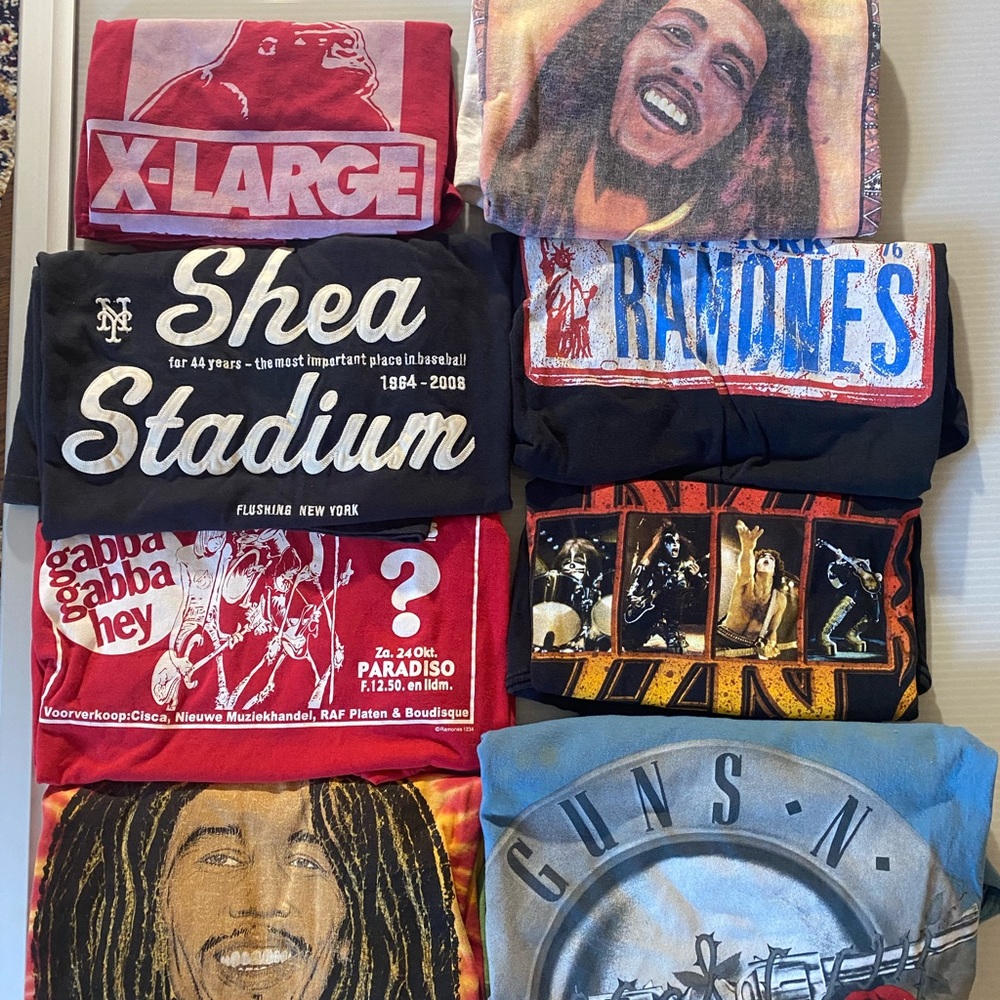 Lot of 8 t shirts